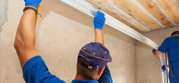 commercial overhead garage door repair in Nuevo